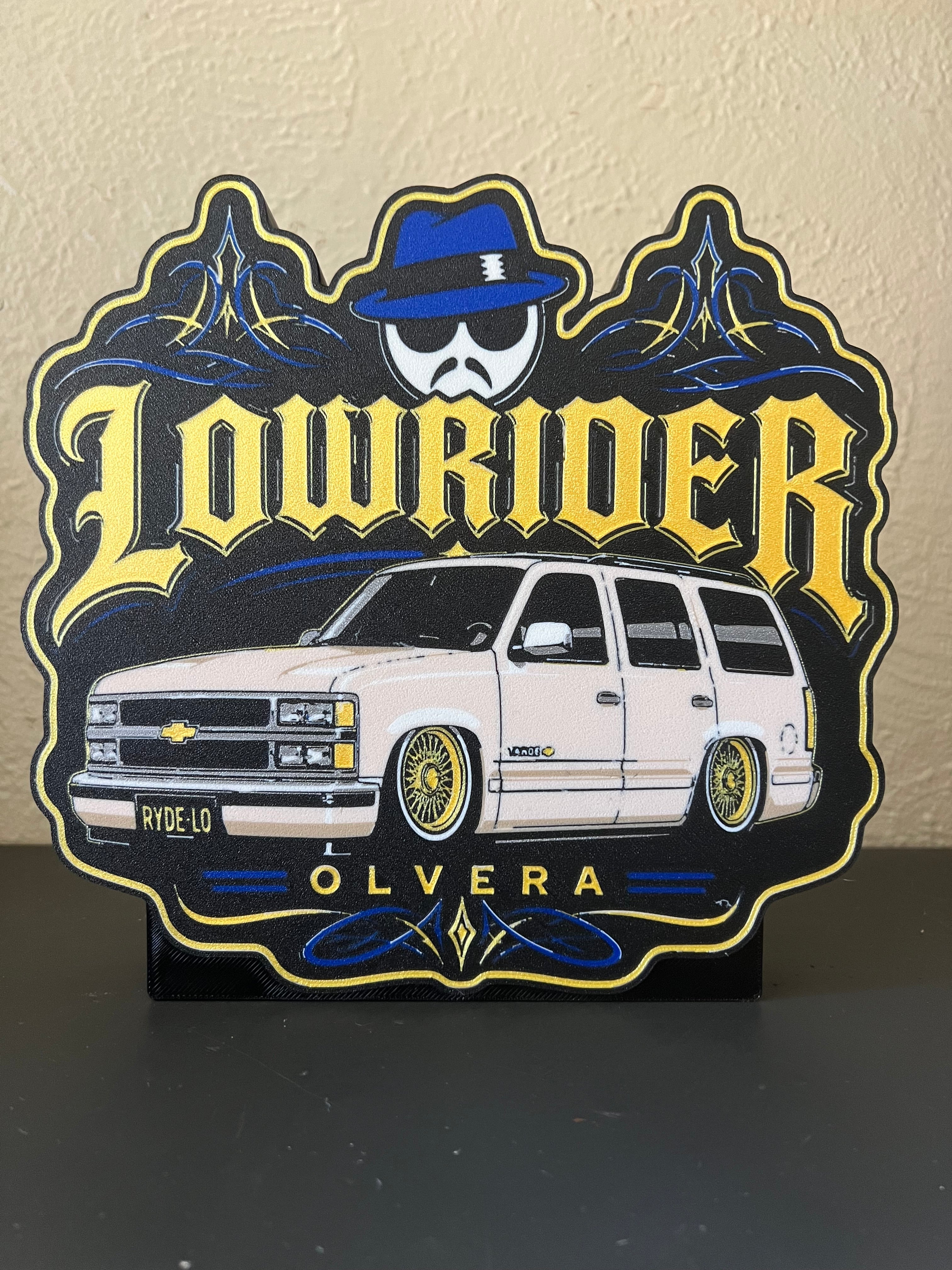9" Lowrider LED Lightbox with Base | Illuminate What Matters.