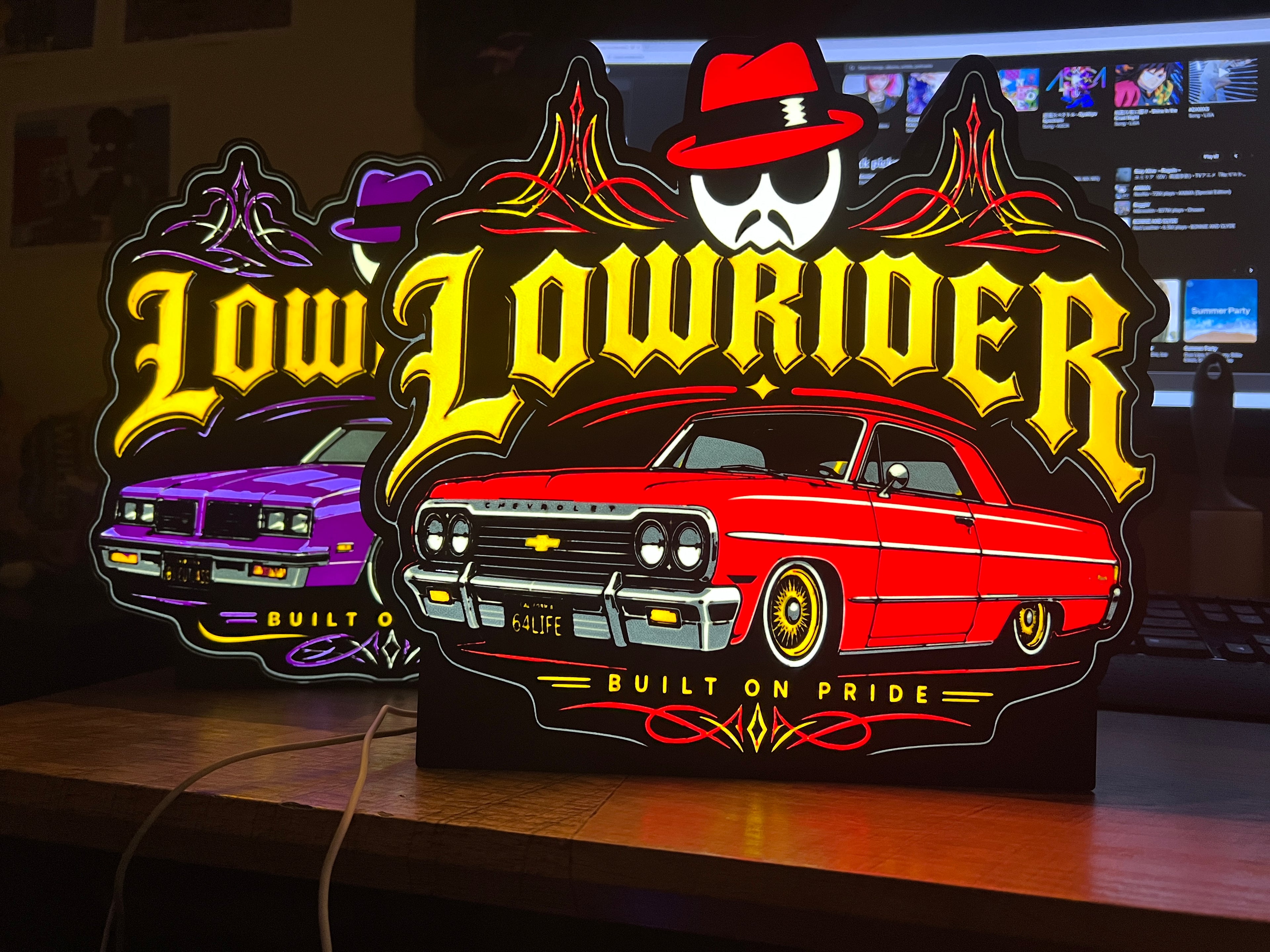 9" and 12" Lowrider LED Lightbox with Base | Illuminate What Matters.
