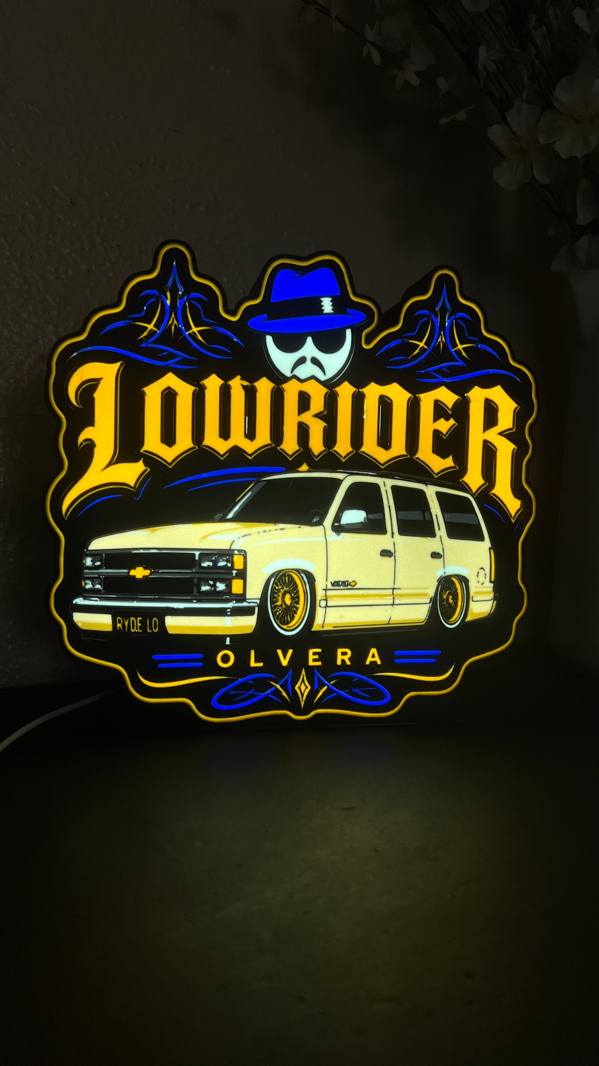 9" Lowrider LED Lightbox with Base | Illuminate What Matters.