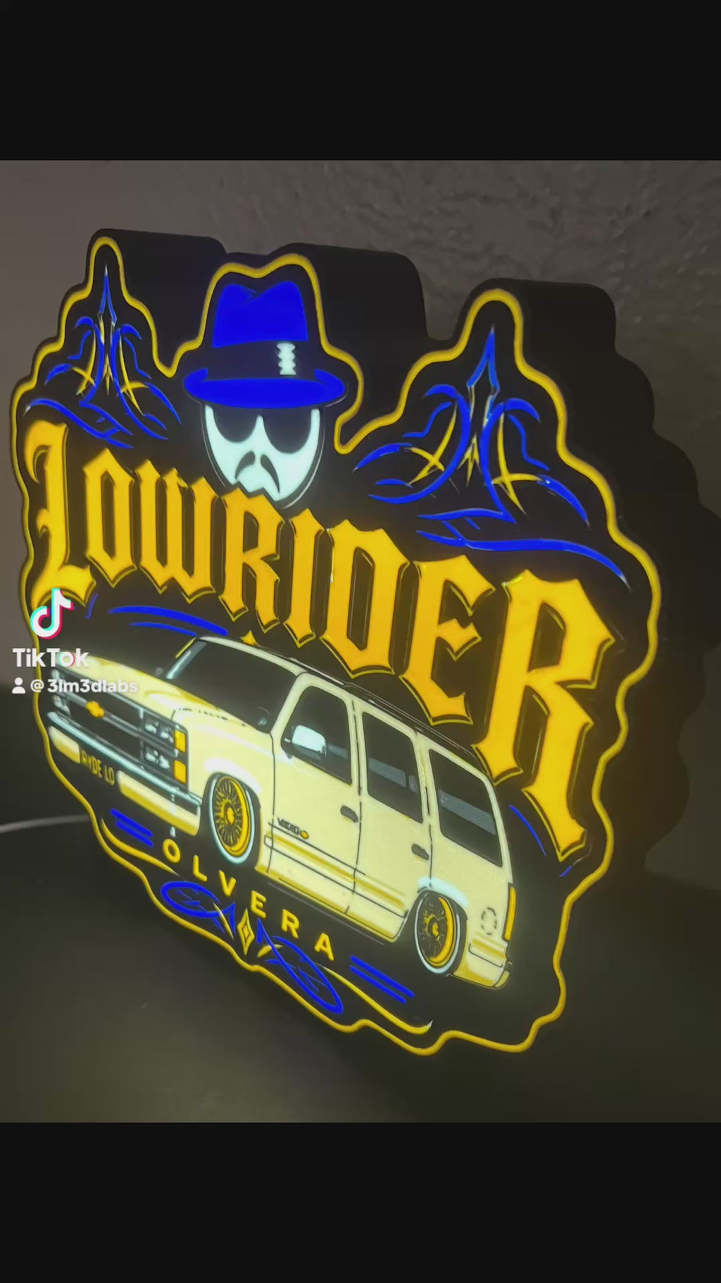 9" Lowrider LED Lightbox with Base | Illuminate What Matters.